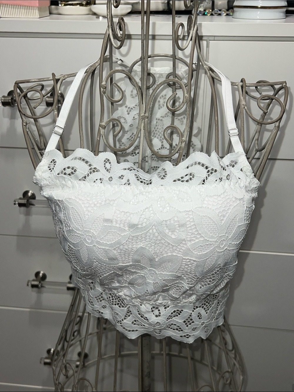 Love Tree White Lace Bralette Cami, size M